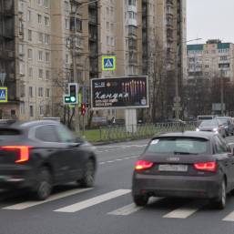 Коммуны ул. д. 40 / Энтузиастов пр. Коммуны ул. д. 40 / Энтузиастов пр.