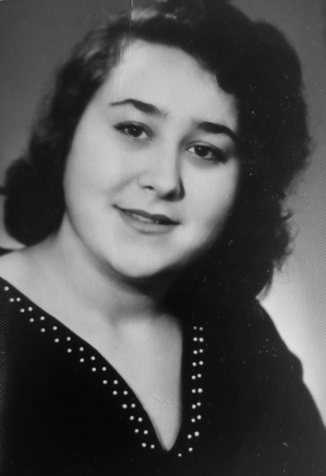 Моя мама Фаина Дуклер, 1967