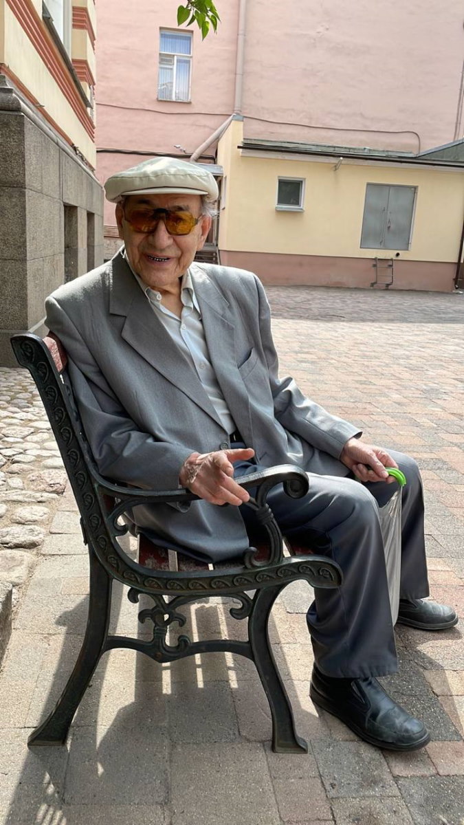 Во дворе Синагоги. 15.05.2023