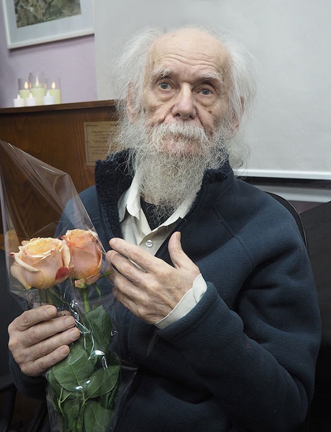 В Петербурге открылась выставка акварелей Леонида Симоновского