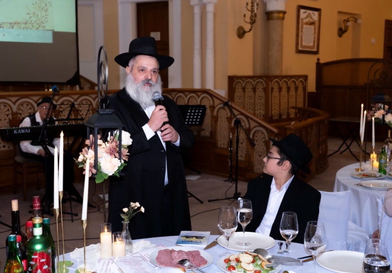 Р Абрамов готовит к изданию собрание архивных документов по истории Хабада в России