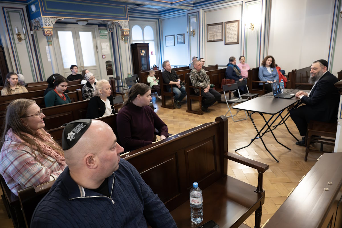 В Петербурге состоялся День еврейской книги 2026