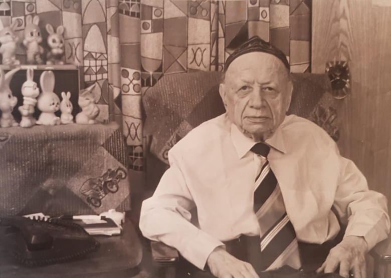  Р. Реувен Зайчик. 1980-е 