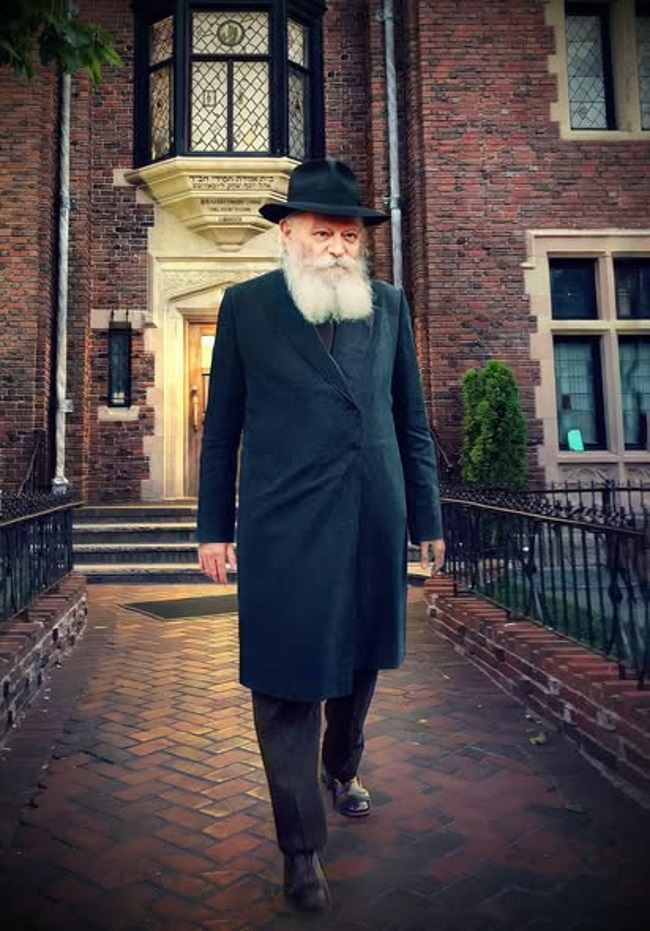 &laquo;Ребе всегда с нами&raquo;. Фотопроект, состоящий из трех кадров